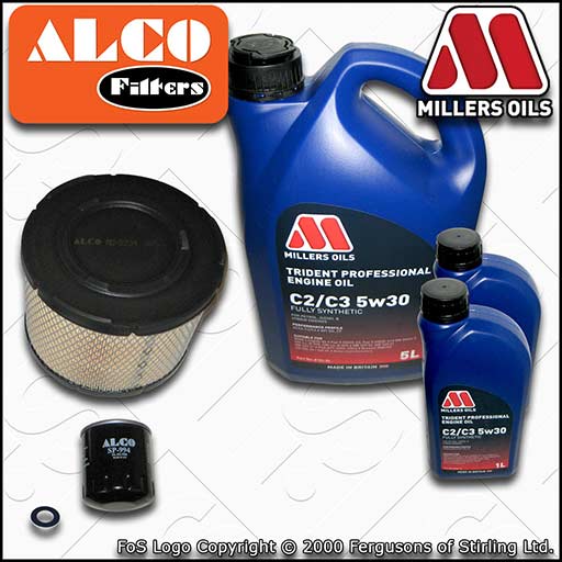 SERVICE KIT for TOYOTA HILUX 2.5/3.0 D-4D 2WD/4WD OIL AIR FILTERS +OIL 2004-2015